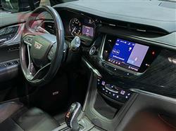 کادیلاک XT6